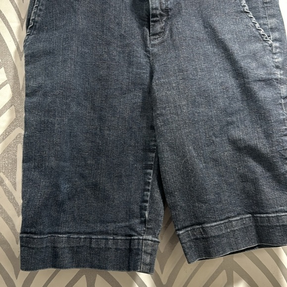 The limited denim 917 Bermuda shorts - Picture 3 of 5
